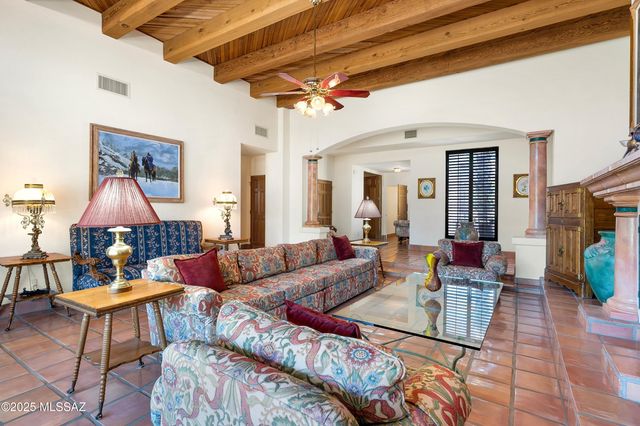 12513 E Jeffers Place, Tucson, AZ 85749