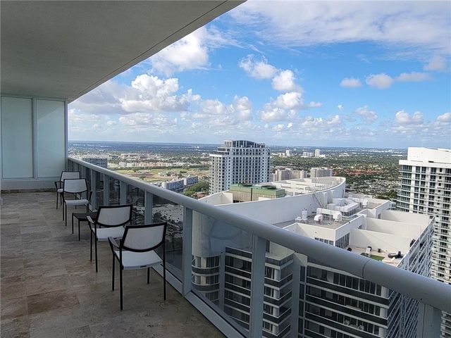 1830 S OCEAN Drive 5111, Hallandale Beach, FL 33009