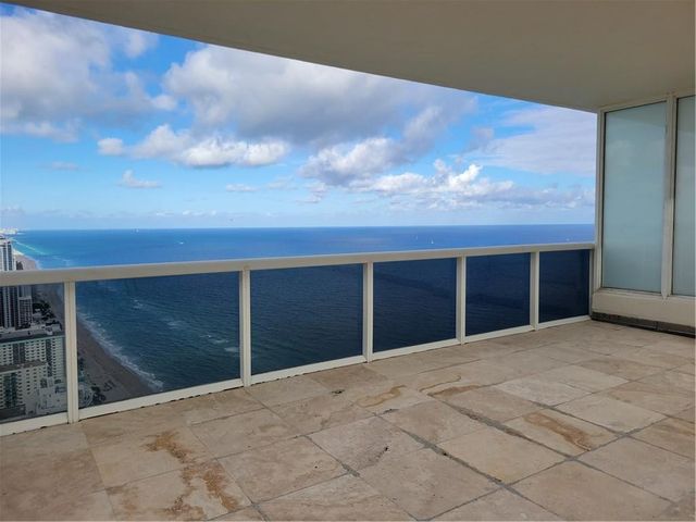 1830 S OCEAN Drive 5111, Hallandale Beach, FL 33009