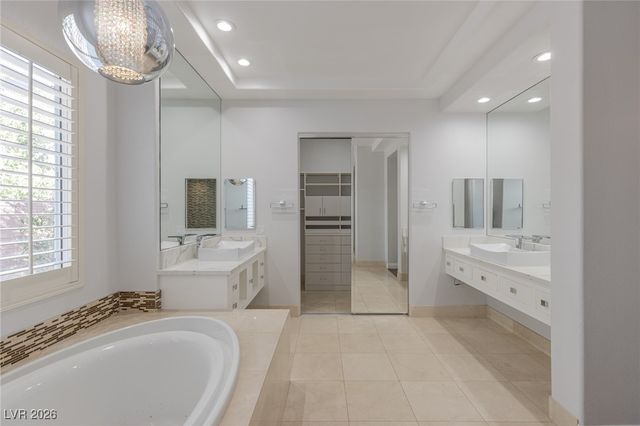 1353 River Spey Avenue, Henderson, NV 89012