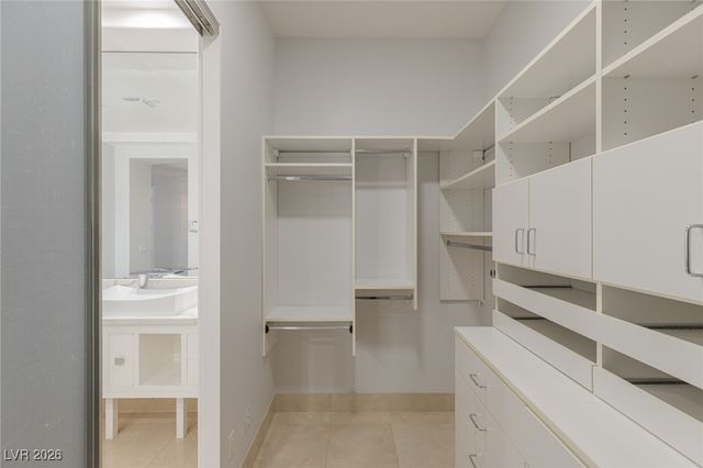 1353 River Spey Avenue, Henderson, NV 89012