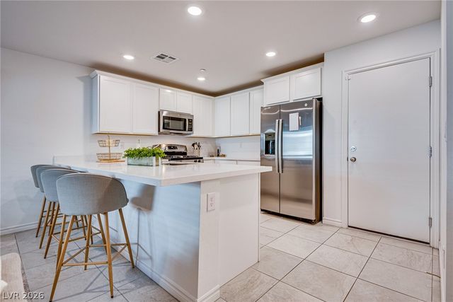 10718 Lilestone Court, Las Vegas, NV 89166