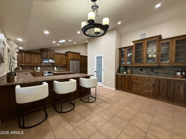 5911 E PEAK VIEW Road, Cave Creek, AZ 85331