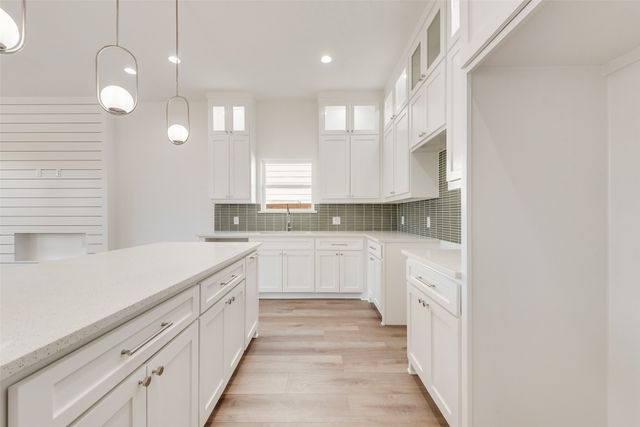 4021 Esmalda Street, Dallas, TX 75212