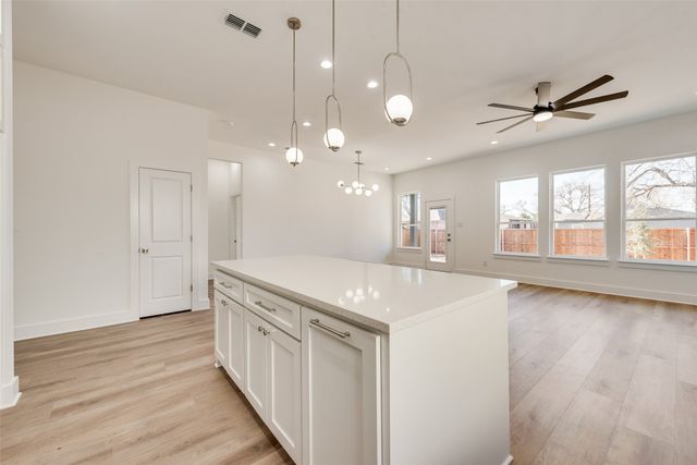 4021 Esmalda Street, Dallas, TX 75212