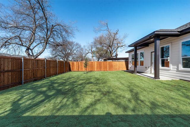 4021 Esmalda Street, Dallas, TX 75212