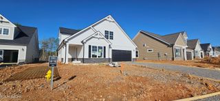 362 Trillium Tr, Lenoir City, TN 37771