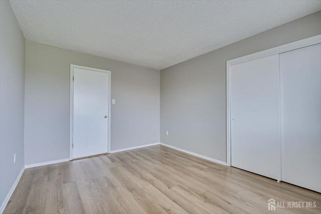 1607 Edison Glen Terrace, Edison, NJ 08837