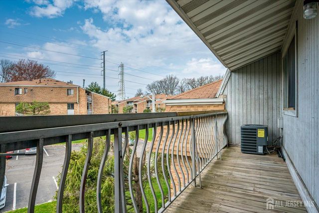 1607 Edison Glen Terrace, Edison, NJ 08837