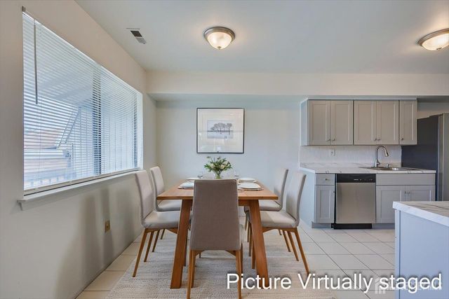 1607 Edison Glen Terrace, Edison, NJ 08837