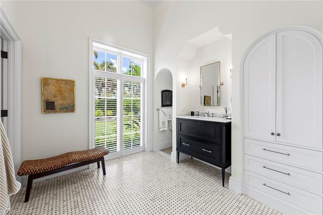 28740 Blaisdell DR, Naples, FL 34119