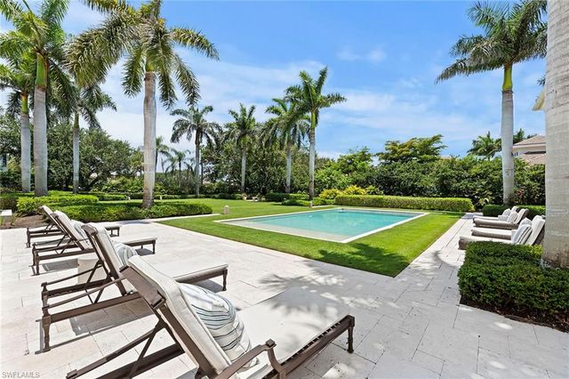 28740 Blaisdell DR, Naples, FL 34119