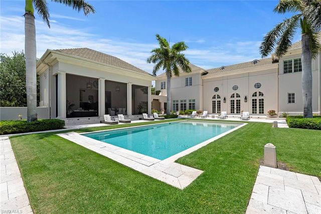 28740 Blaisdell DR, Naples, FL 34119