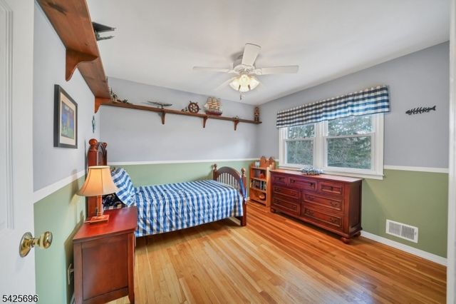 30 Aldersgate Cir, Mount Olive Twp., NJ 07828