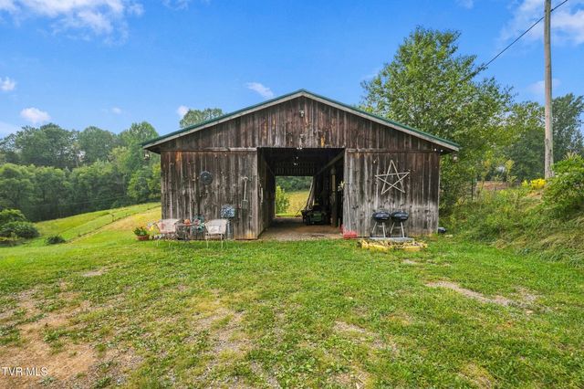 22358 Apache Lane, Bristol, VA 24202
