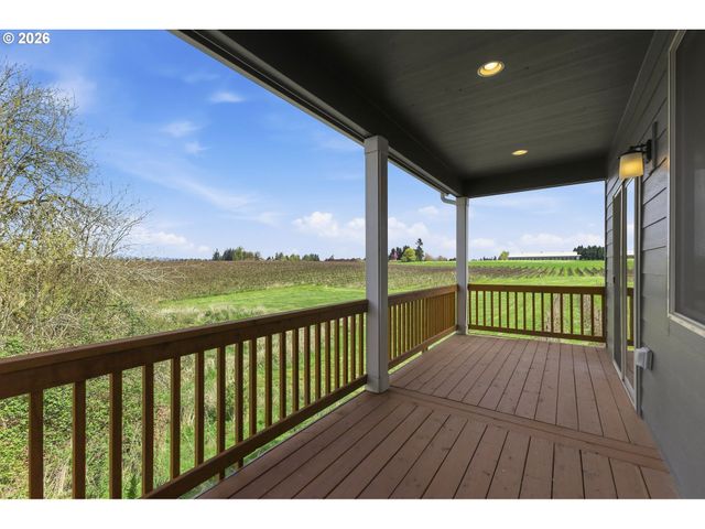 7036 N MONTGOMERY Way, Ridgefield, WA 98642