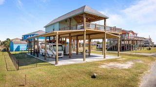 1763 Croaker Lane, Crystal Beach, TX 77650