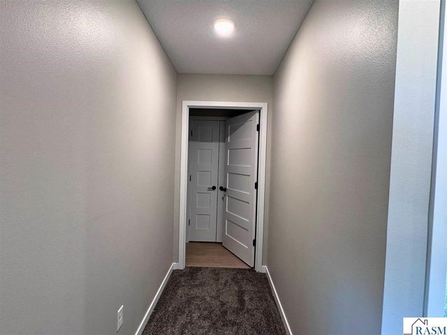 3202 Scotch Lane, Mankato, MN 56001