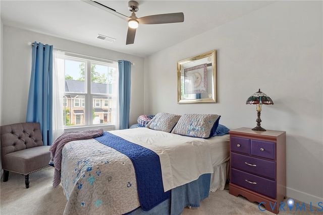 10844 Genito Square Dr, Midlothian, VA 23112