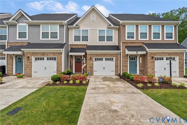 10844 Genito Square Dr, Midlothian, VA 23112