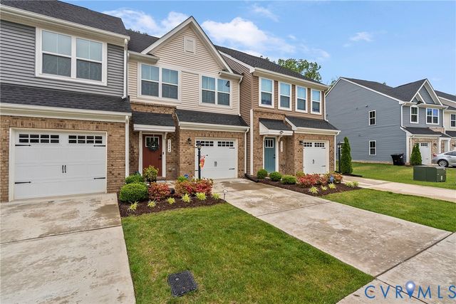 10844 Genito Square Dr, Midlothian, VA 23112