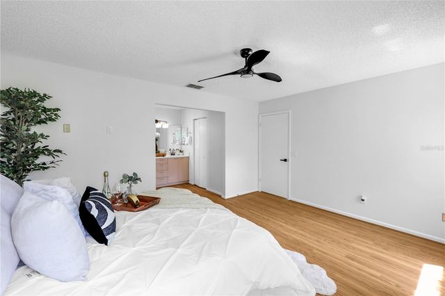 642 GLEN OAKS DRIVE, Leesburg, FL 34748