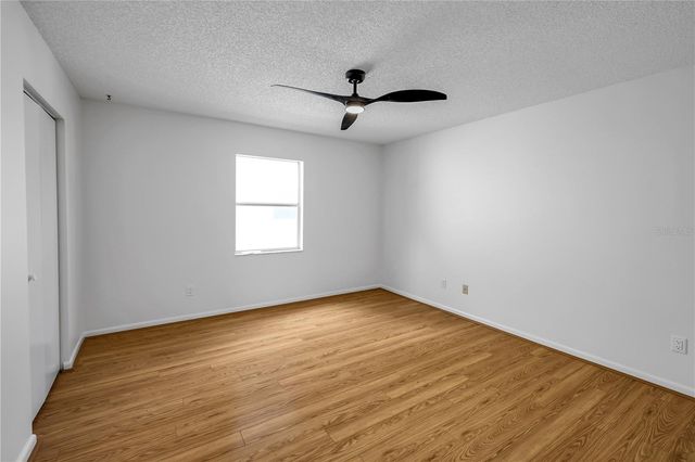 642 GLEN OAKS DRIVE, Leesburg, FL 34748