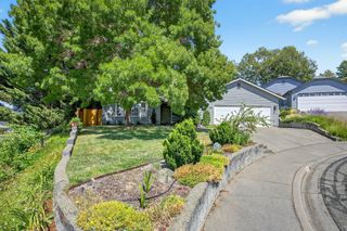 1346 Sunny Slope Drive, Grants Pass, OR 97527