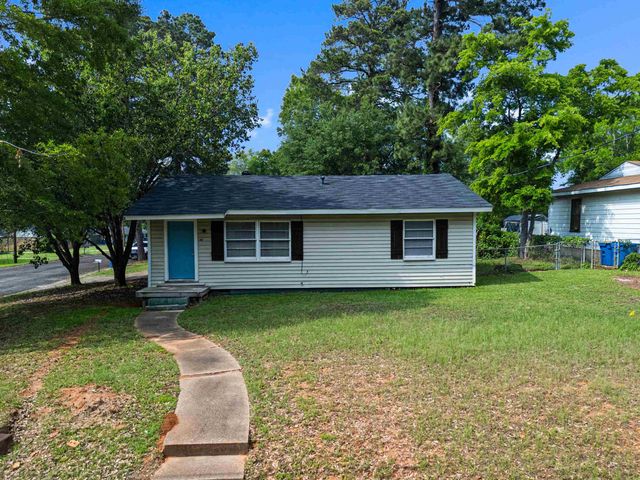 401 Peterson Rd., Kilgore, TX 75662