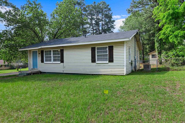 401 Peterson Rd., Kilgore, TX 75662