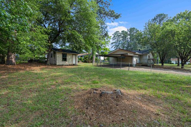 401 Peterson Rd., Kilgore, TX 75662