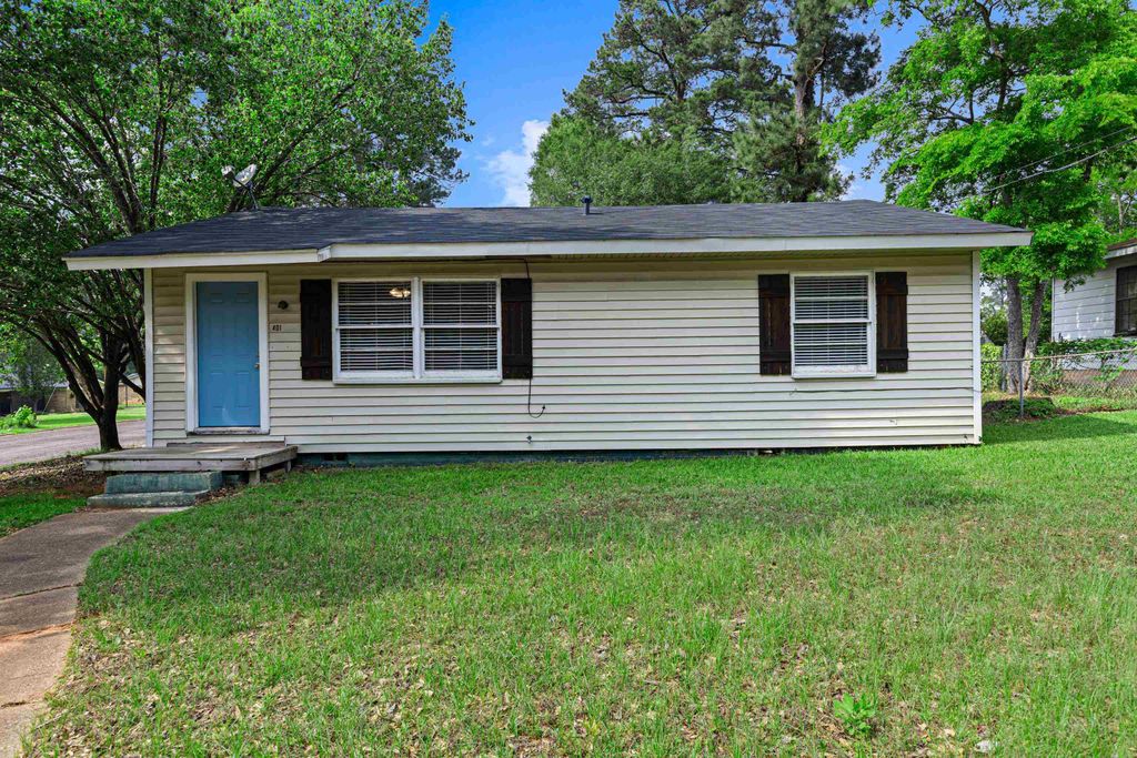401 Peterson Rd., Kilgore, TX 75662