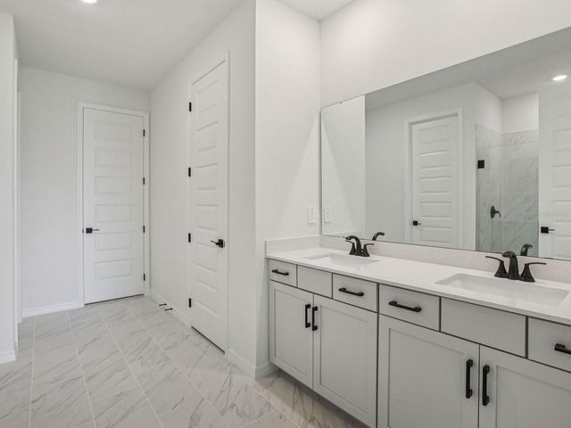 10821 HEIRLOOM FARMS RUN, Parrish, FL 34219