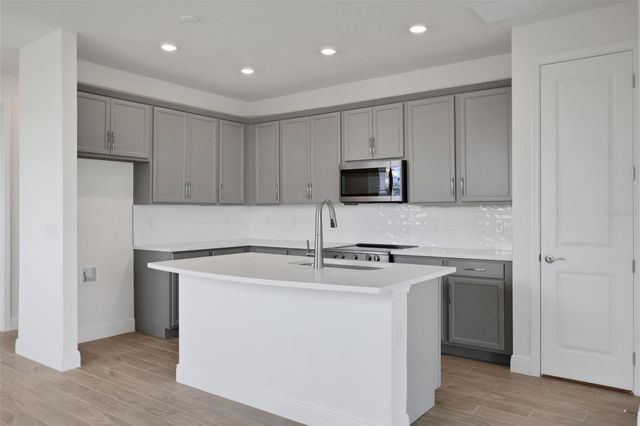 7555 SEA OAK COURT, Parrish, FL 34219