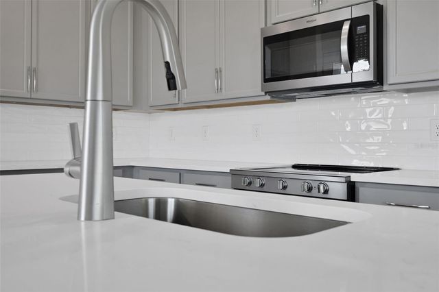 7555 SEA OAK COURT, Parrish, FL 34219