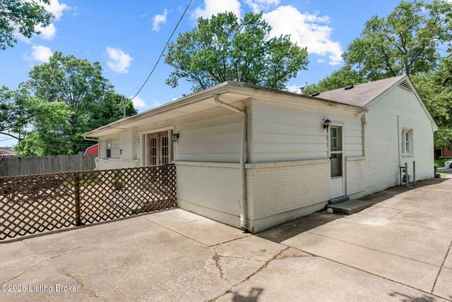2960 Rio Rita Ave, Louisville, KY 40220