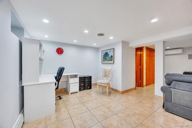 16211 12th Road, Whitestone, NY 11357