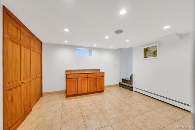 16211 12th Road, Whitestone, NY 11357