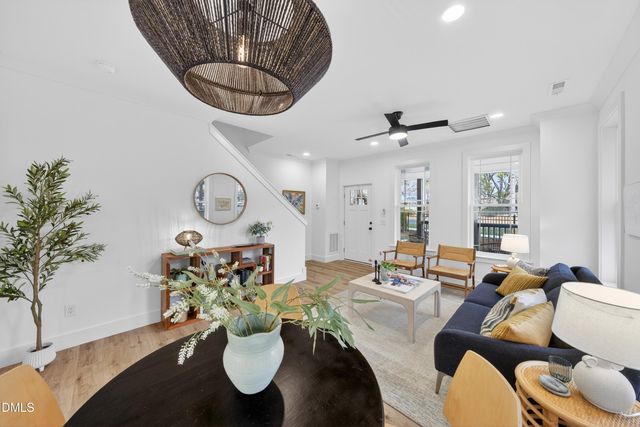 2940 Chapel Hill Road C, Durham, NC 27707