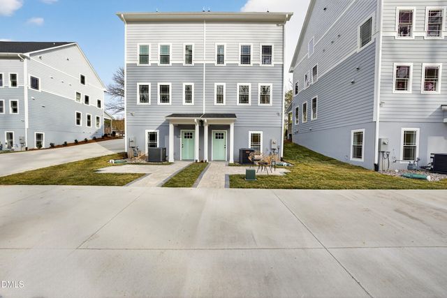 2940 Chapel Hill Road C, Durham, NC 27707