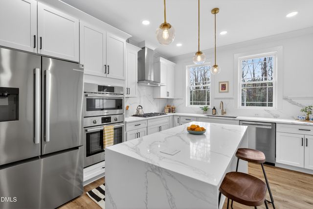 2940 Chapel Hill Road C, Durham, NC 27707