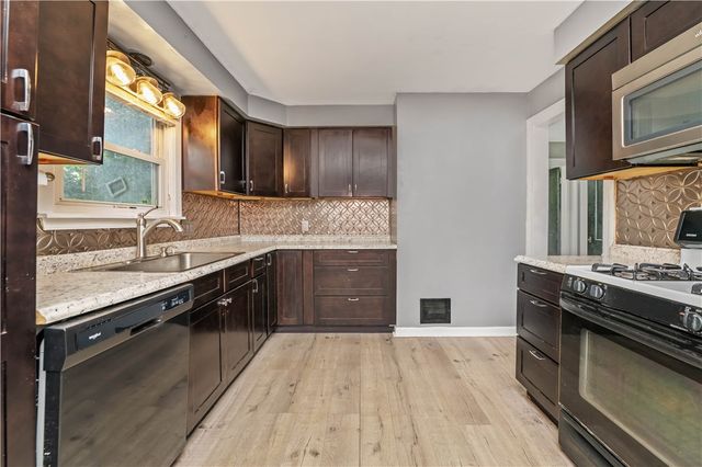 274 Newton Road, Greece, NY 14626