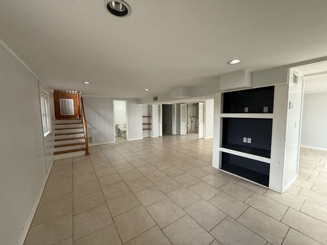 1004 Red Oak Dr, Greenbrier, TN 37073