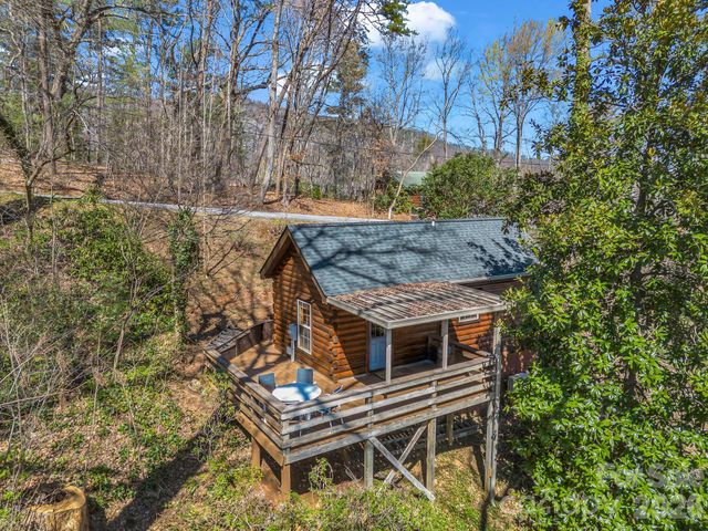 365 Seton Road, Lake Lure, NC 28746