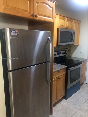 2834 NW 55th Avenue 1C, Lauderhill, FL 33313