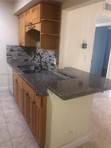 2834 NW 55th Avenue 1C, Lauderhill, FL 33313