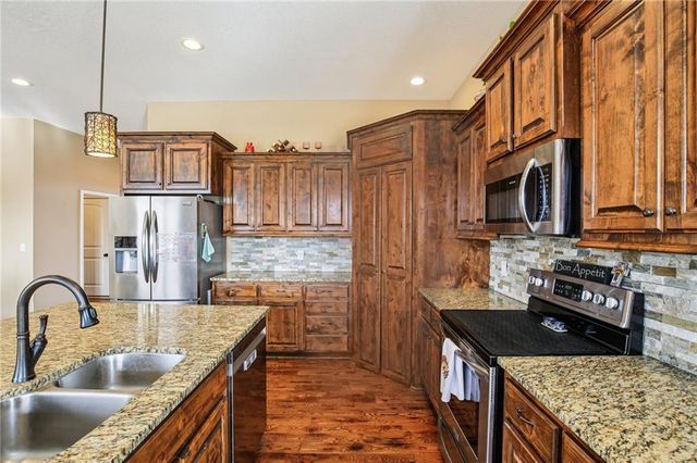 15001 Josh Street, Basehor, KS 66007