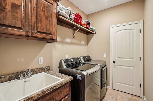 15001 Josh Street, Basehor, KS 66007