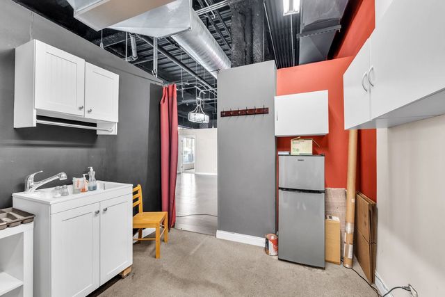 1610 S Halsted Street, Chicago, IL 60608