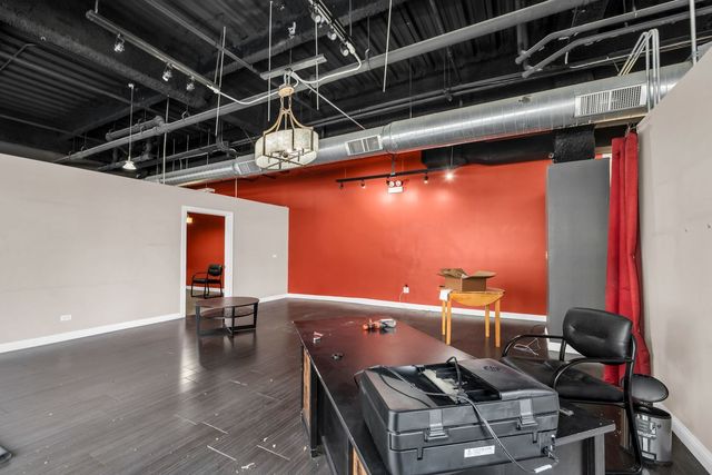 1610 S Halsted Street, Chicago, IL 60608